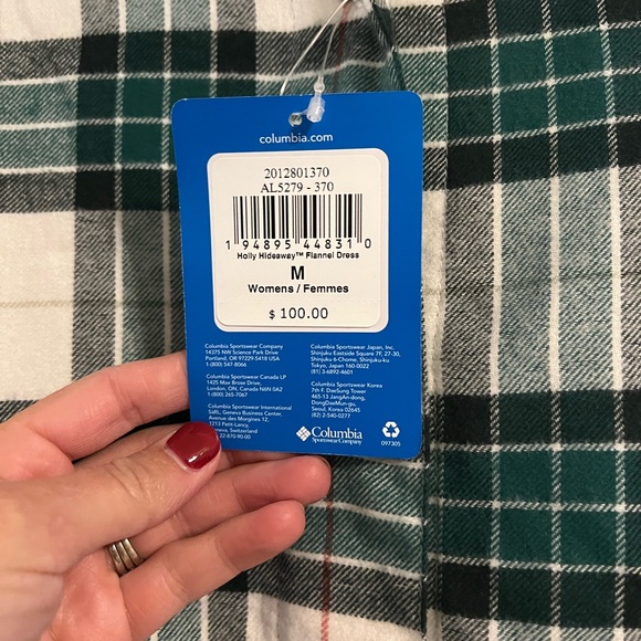 Columbia Women’s Holley Hideaway Flannel Dress NWT - Picture 2 of 4